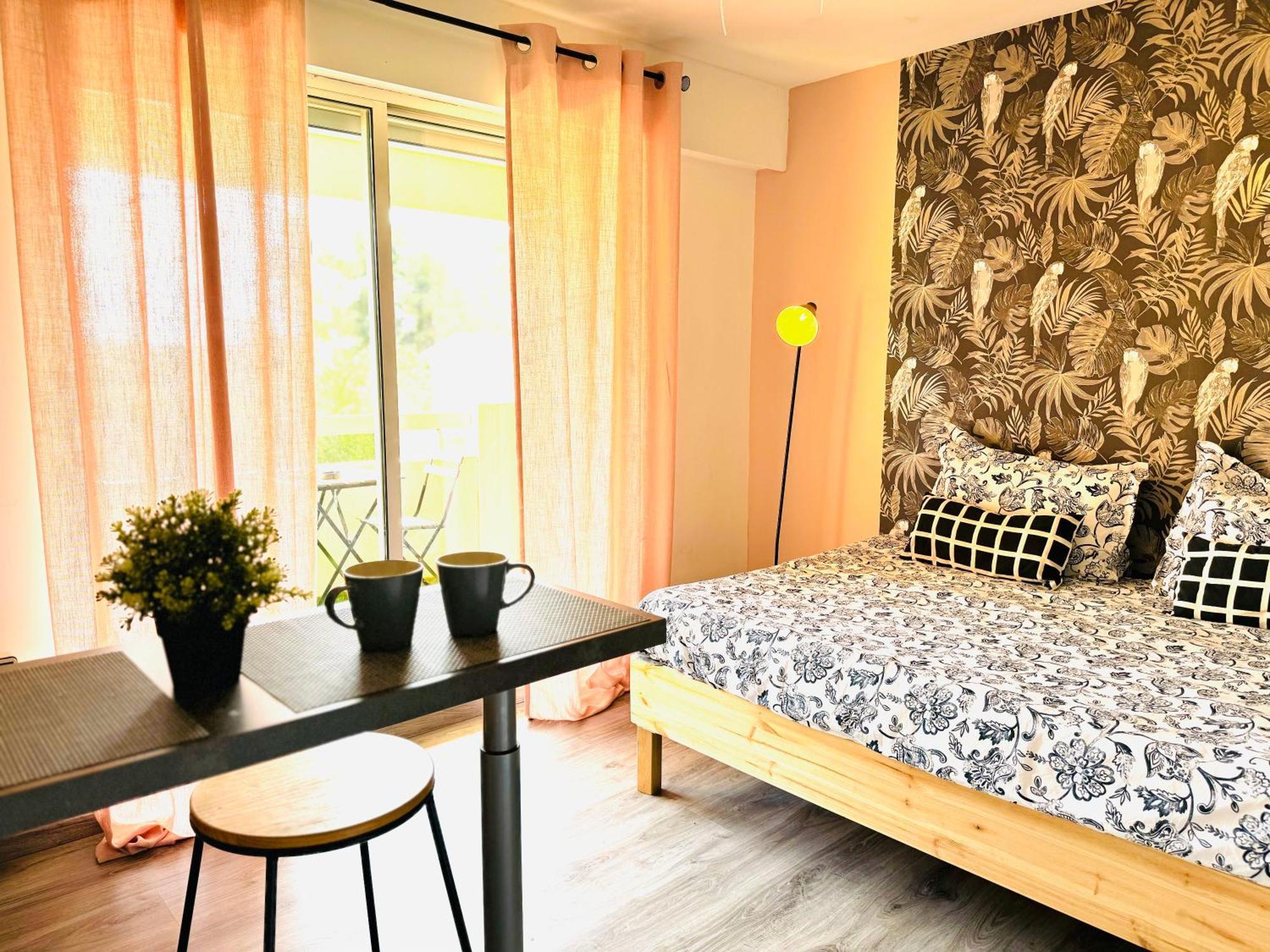 La Vie En Rose Apartment La Seyne-sur-Mer Ngoại thất bức ảnh